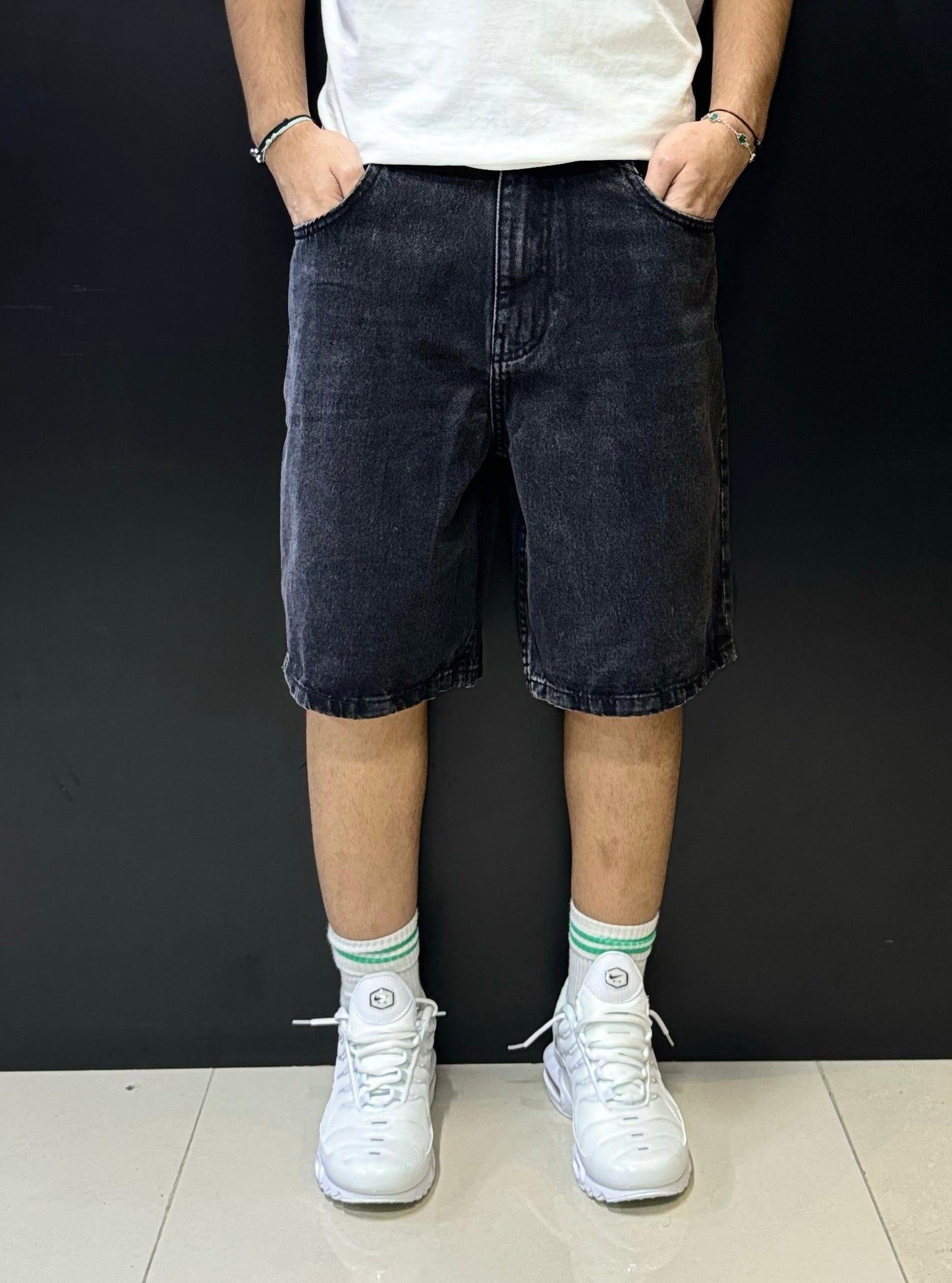 Vintage Loose-Fit Denim Jorts