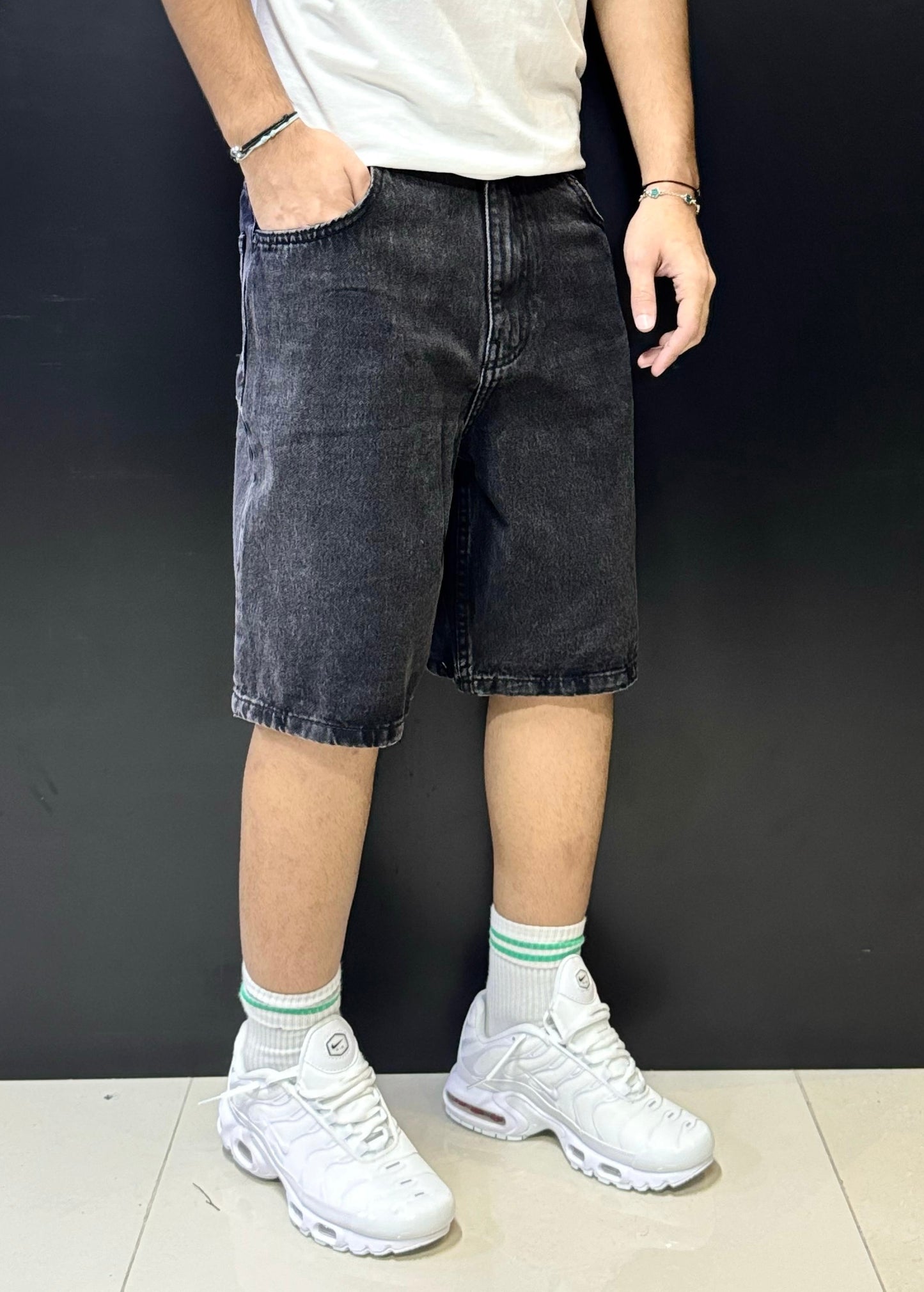 Vintage Loose-Fit Denim Jorts