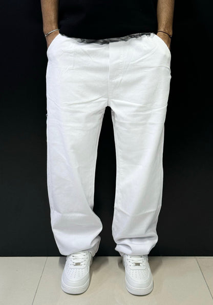 Classic White Relaxed-Fit Jeans