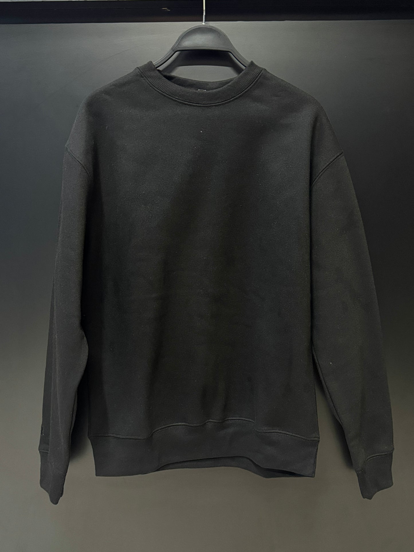 Plain Black SweatShirt